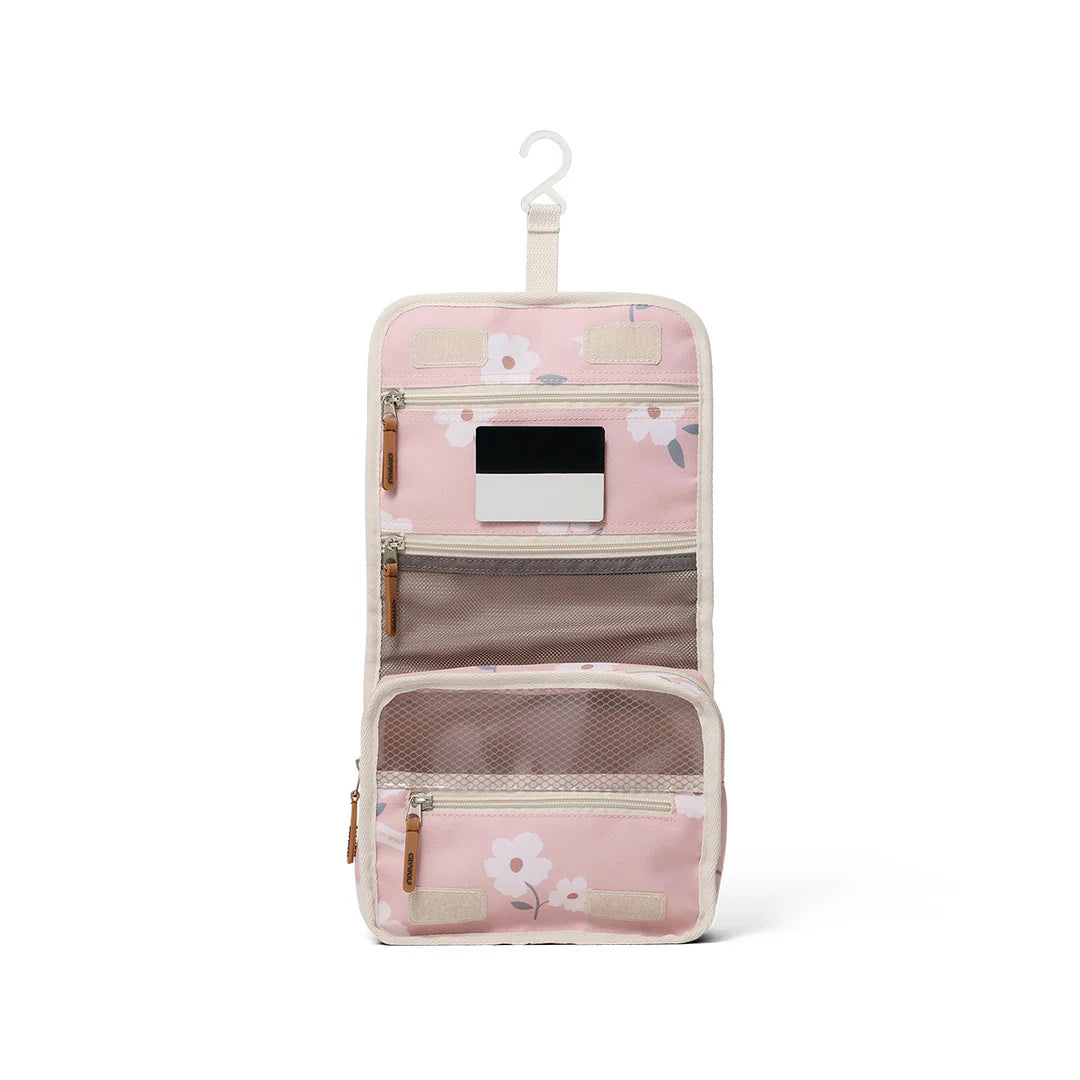 Crywolf Hanging Toiletry Bag